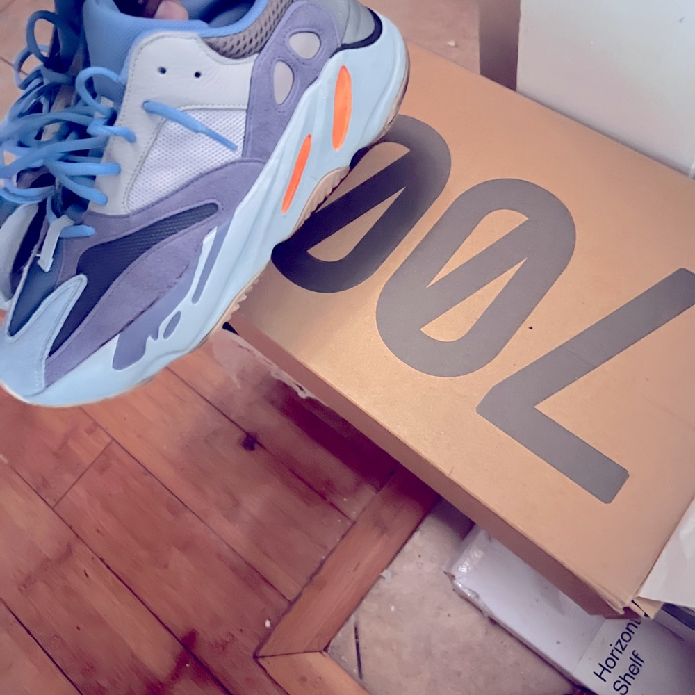 Yeezy 700 size 11 1/2